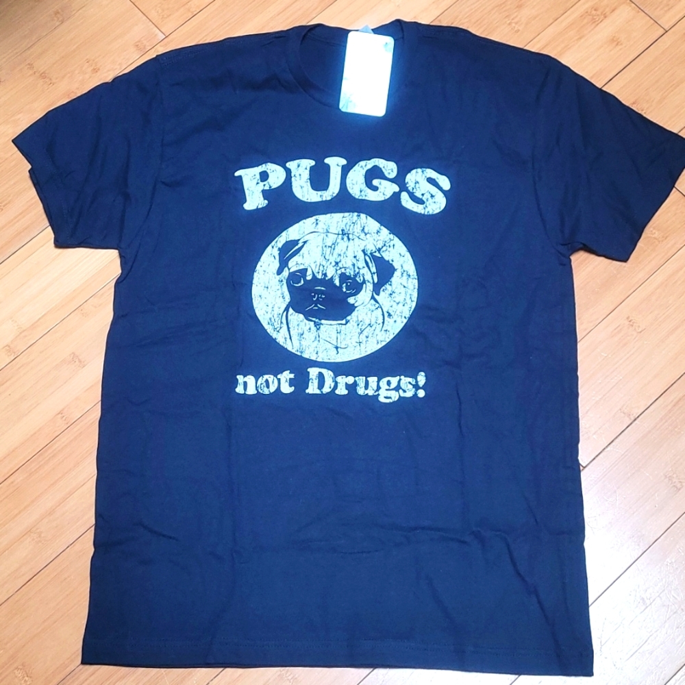 Pugs not Drugs t-shirt